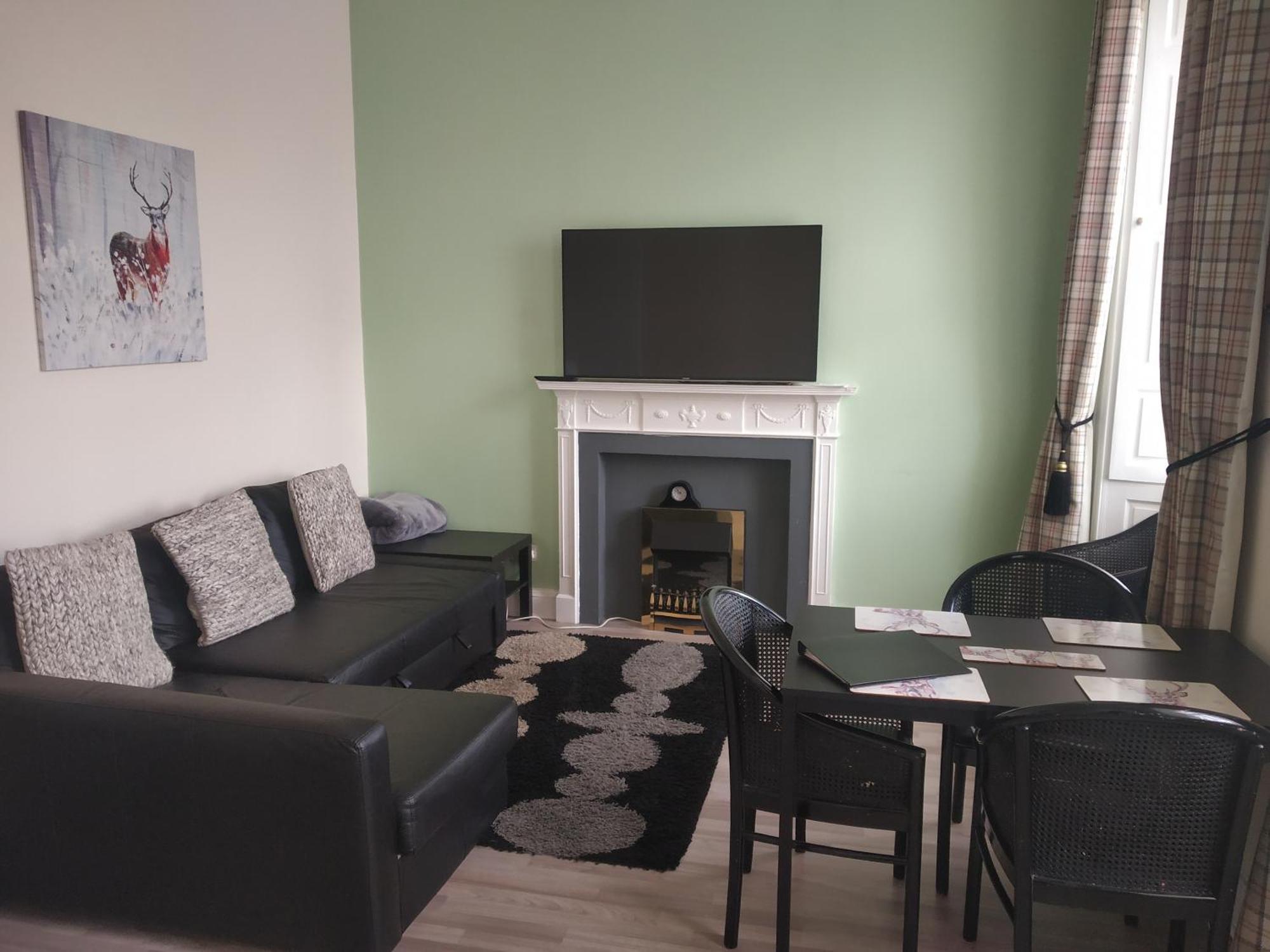 Glasgow City Charlotte Service Aparments Bagian luar foto