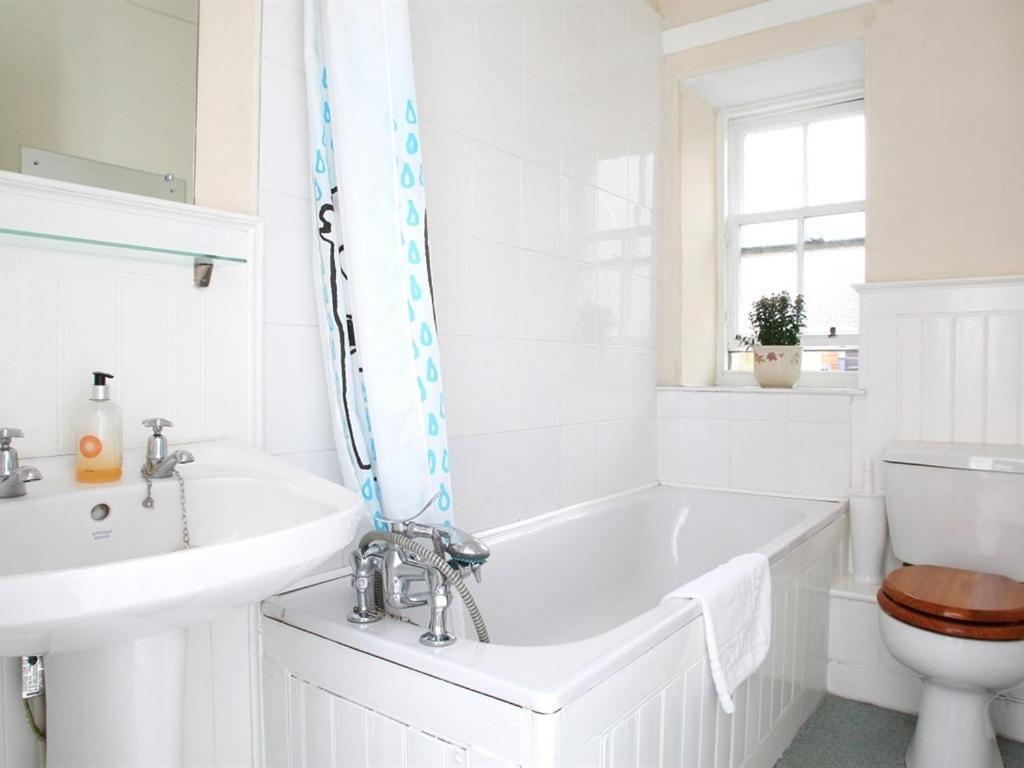 Glasgow City Charlotte Service Aparments Ruang foto