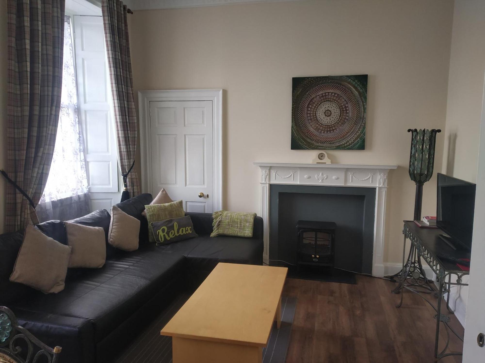 Glasgow City Charlotte Service Aparments Bagian luar foto